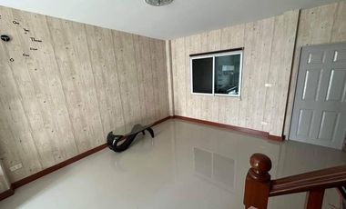 3 Bedroom Townhouse for sale at Wandee 2
