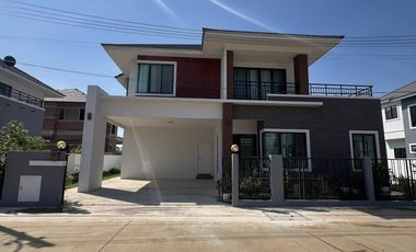 3 Bedroom House for sale at Netprapai Village