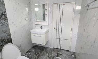 4 Bedroom House for sale at Thanachok 5