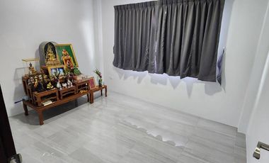 4 Bedroom House for sale at Thanachok 5