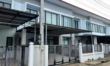 3 Bedroom Townhouse for sale at Boonyapa Modern Townhome 2