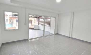 2 Bedroom Townhouse for sale in Dong Lan, Roi Et
