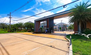 3 Bedroom House for sale at Netprapai Village