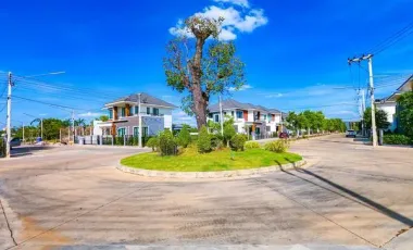 3 Bedroom House for sale at Netprapai Village