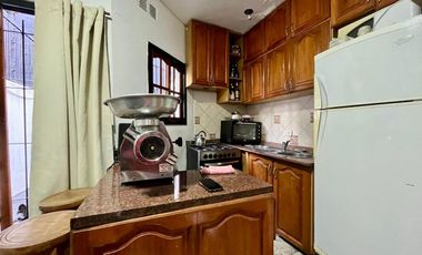 PH TRIPLEX EN VENTA- 3 AMBIENTES MARTIN CORONADO