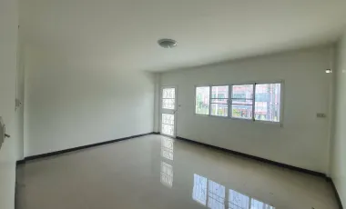 3 Bedroom Townhouse for sale in Nakhon Sawan Tok, Nakhon Sawan