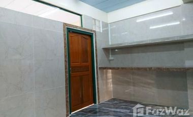 5 Bedroom Townhouse for rent in Om Noi, Samut Sakhon