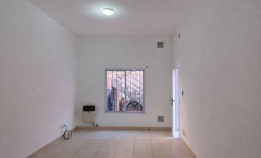 ALQUILER PH BOULOGNE A METROS DEL CENTRO