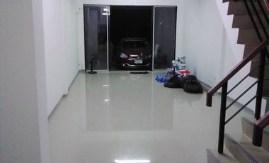 2 Bedroom Townhouse for sale in Phayom, Phra Nakhon Si Ayutthaya