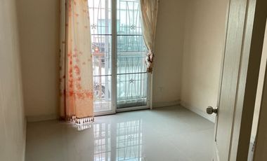 4 Bedroom Townhouse for rent at Kanda Baan Rim Khlong
