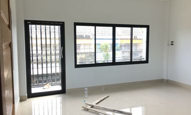 3 Bedroom Townhouse for sale in Bana, Pattani