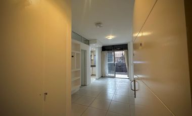 DEPARTAMENTO 2 AMB CON ESCRITORIO PATIO COCHERA