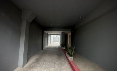 DEPARTAMENTO 2 AMB CON ESCRITORIO PATIO COCHERA