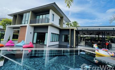 3 Bedroom Villa for sale at Sarin Vista Suan Vanarom