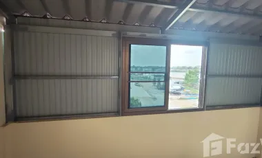 4 Bedroom Townhouse for sale in Bang Samak, Chachoengsao