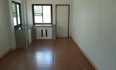 3 Bedroom House for sale at Laongdaw Green Ville