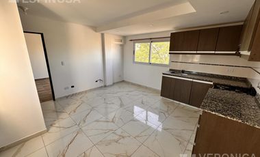 Departamento de dos ambientes en alquiler moron