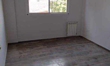 Departamento 2 ambientes en alquiler villa Luzuriaga