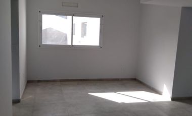 Departamento 2 ambientes en alquiler villa Luzuriaga