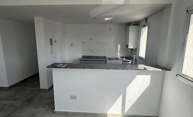 Departamento 2 ambientes en alquiler villa Luzuriaga