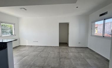 Departamento 2 ambientes en alquiler villa Luzuriaga