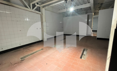 CASA EN VENTA  (para restaurante) AV. DE LA PAZ SAN ANGEL