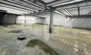 CASA EN VENTA  (para restaurante) AV. DE LA PAZ SAN ANGEL