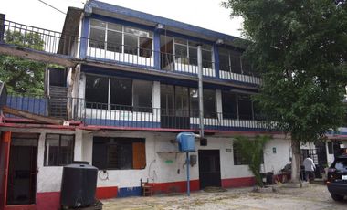 Nave Industrial en Venta: Oficinas y Mini Bodegas