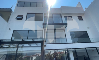 Casa en Venta y Renta Fuente de Vulcano