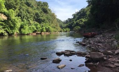 Hotel for sale in Pon, Nan