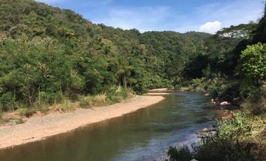 Hotel for sale in Pon, Nan