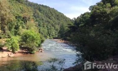 Hotel for sale in Pon, Nan