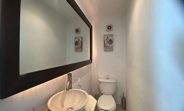 Casa en venta en condominio horizontal en Las Águilas