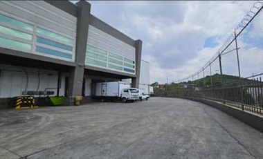 En  Renta | Bodega Industrial | Tlalnepantla, EDOMEX | 2,170 m2