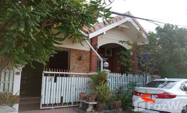 4 Bedroom House for sale at Ayodhara Village