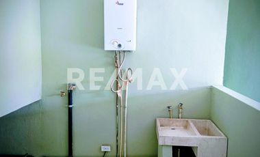 CASA EN RENTA EN PRIVADA VISTA HERMOSA, FRACC. EL LAGO, TIJUANA