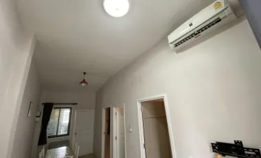 2 Bedroom Townhouse for sale at Metro Town 7