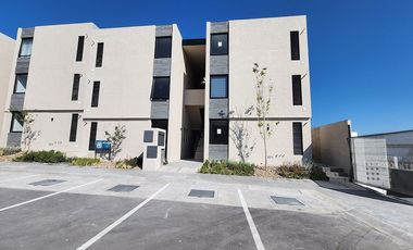 DEPARTAMENTO  EN VENTA EN ZIBATA, 2 HAB. MAS ESTUDIO