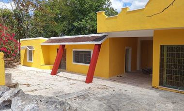 CASA CON AMPLIO TERRENO EN TEPAKAN