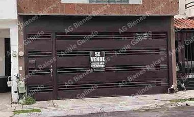 Casa en renta  en villas de Anáhuac Escobedo