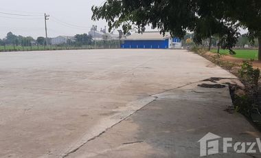Warehouse for sale in Wang Kai Thuean, Chai Nat