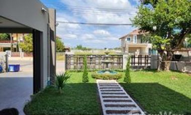 4 Bedroom House for sale at The House Solution