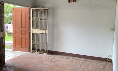 3 Bedroom House for sale at Pirom Villa
