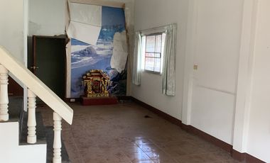 3 Bedroom House for sale at Pirom Villa