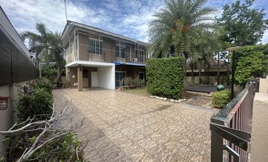 4 Bedroom House for sale at Baan Phrueksakarn 9