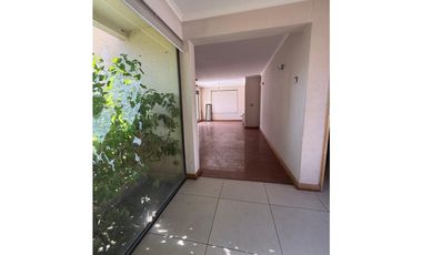 Hermosa casa en Condominio Jardín de los Villares