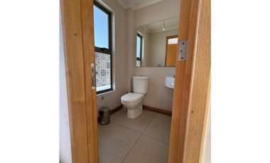 Hermosa casa en Condominio Jardín de los Villares