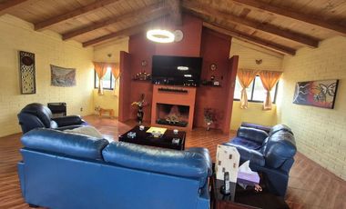 Gran Oportunidad  de adquirir una Casa en Tapalpa con amplios espacios