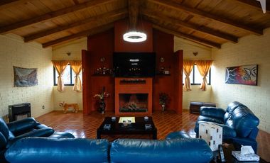 Gran Oportunidad  de adquirir una Casa en Tapalpa con amplios espacios