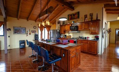 Gran Oportunidad  de adquirir una Casa en Tapalpa con amplios espacios